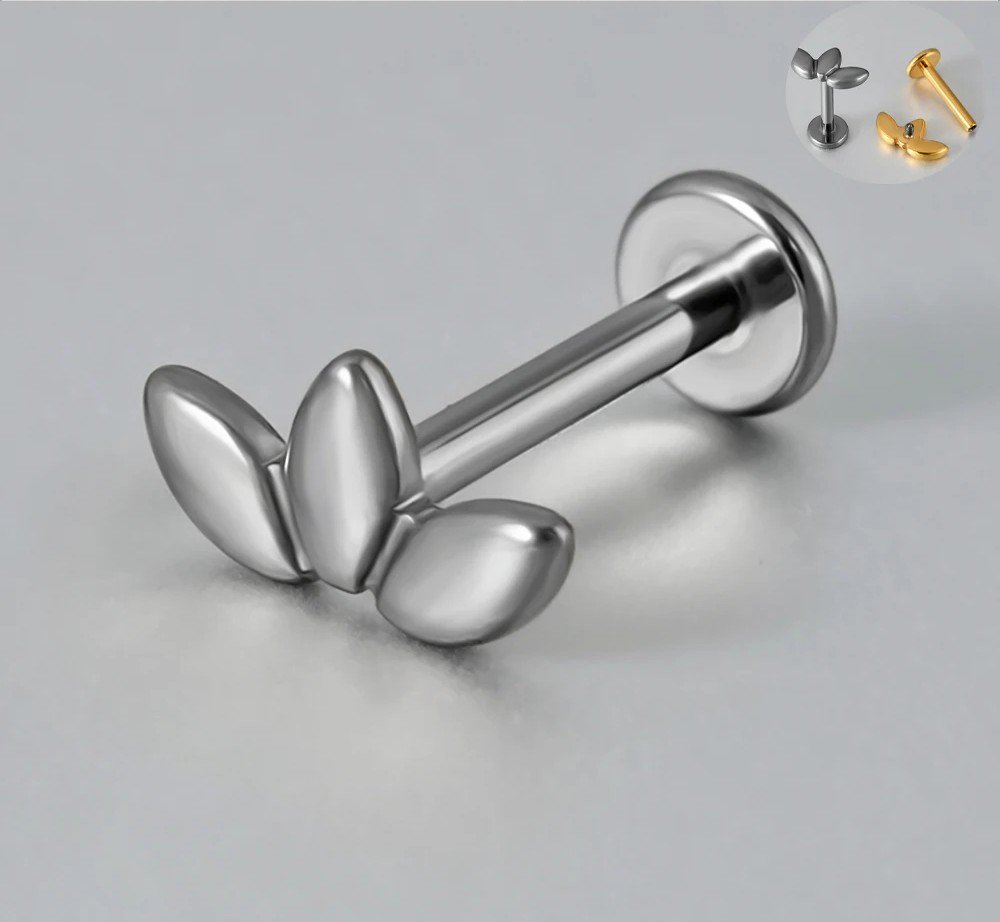 Delicate Leaf Stud in Silver